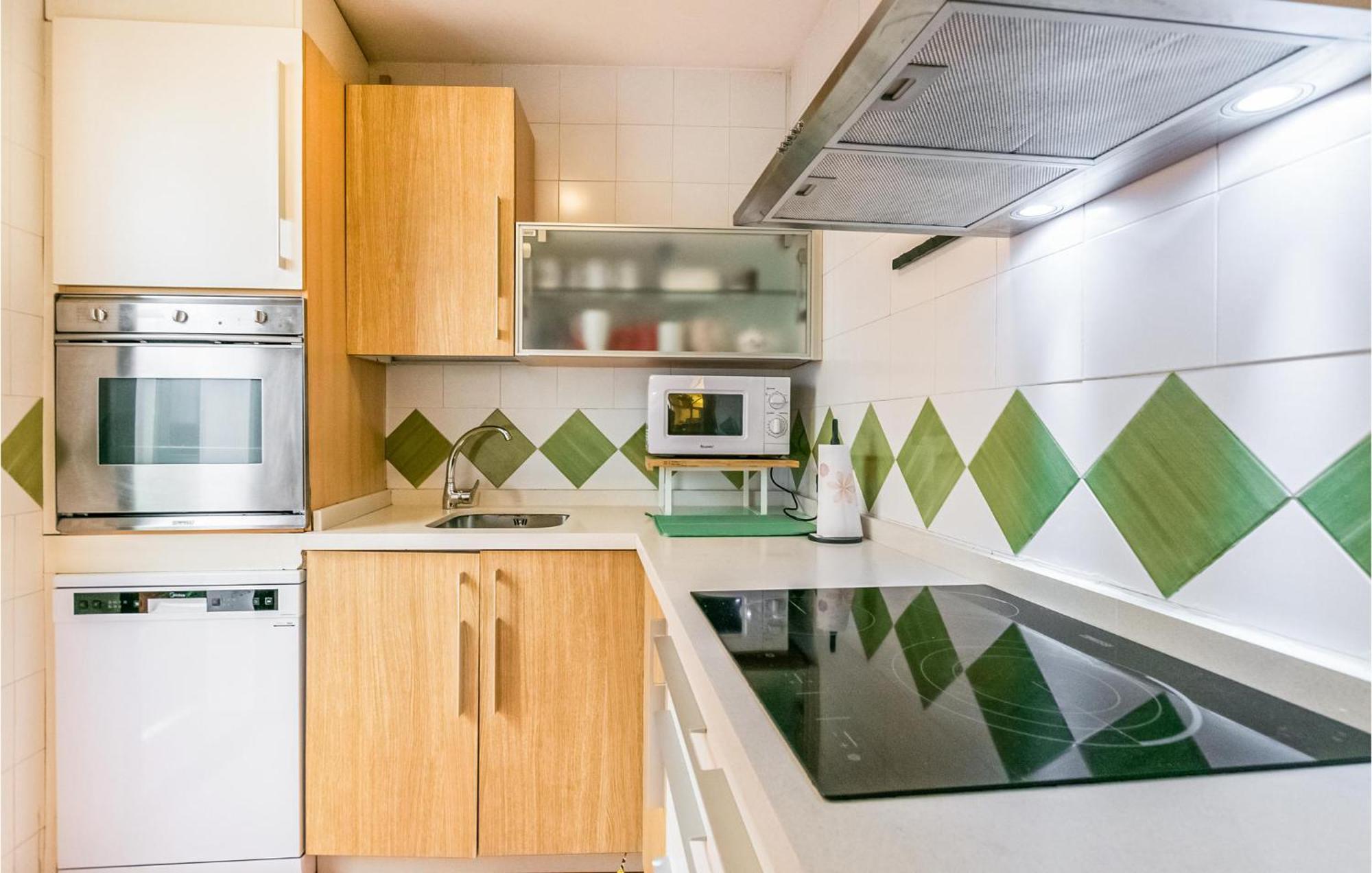 Lovely Apartment In Cordoba With Kitchen Exteriör bild